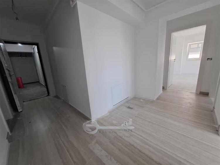 Apartament cu 2 camere decomandat în Galata