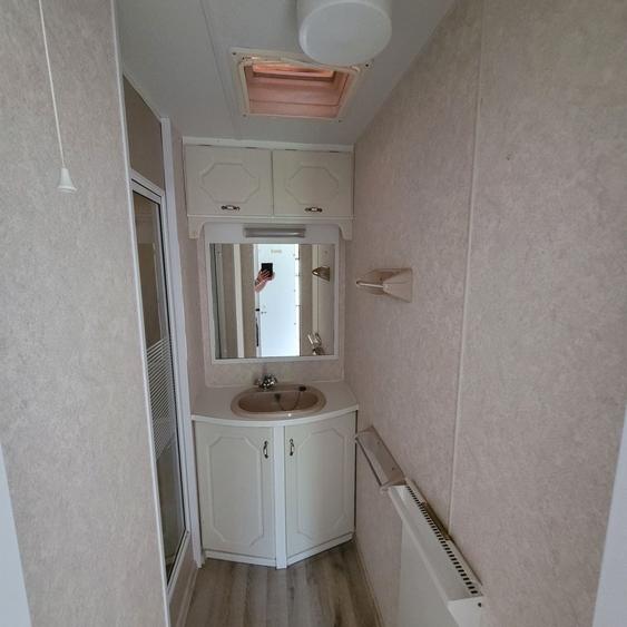 Casă cu 3 camere cu Teren 1000 Mp în Drăguș