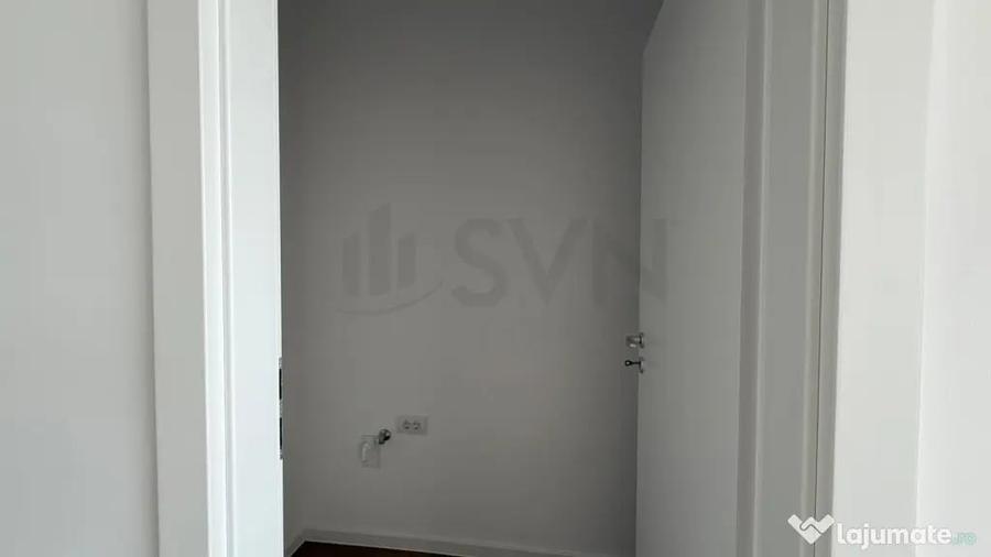 Apartament cu 3 camere semidecomandat în Nord