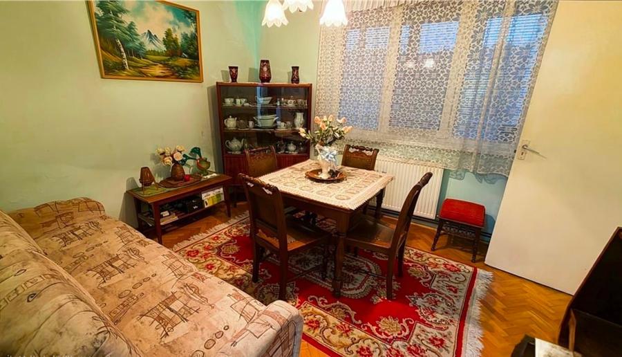 Apartament cu 2 camere decomandat, mobilat în Dâmbu Pietros