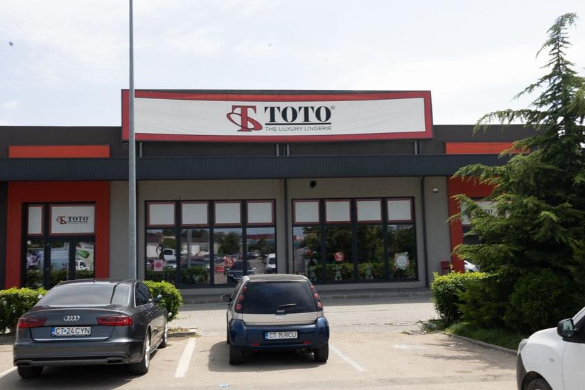 Spațiu comercial, de 600 mp, în Central