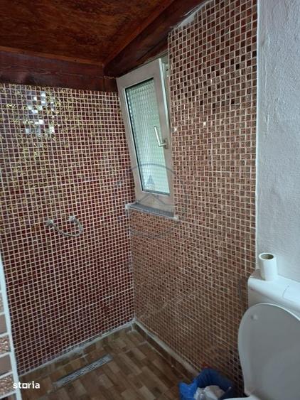 Casă cu 3 camere în Dumitra