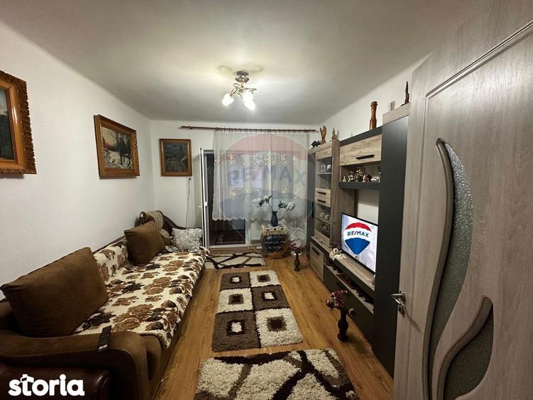 Apartament cu 2 camere decomandat, mobilat în Ultracentral