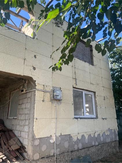 Casă cu Teren 468 Mp în Mărăcineni