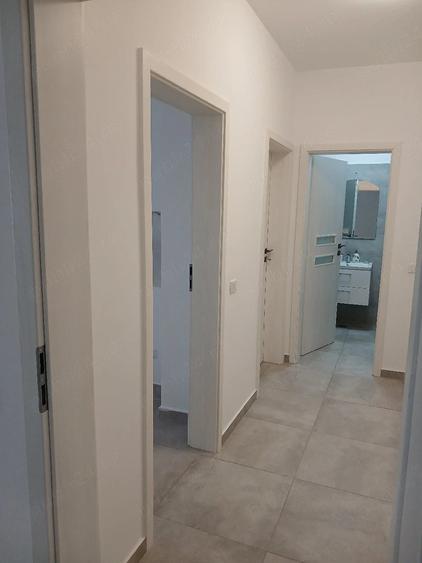 Apartament cu 2 camere decomandat în Progresul
