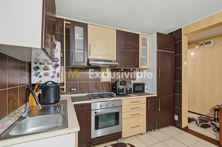 Apartament cu 2 camere semidecomandat, mobilat în Central