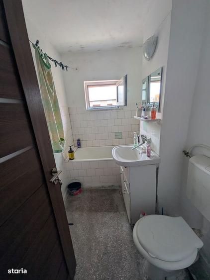 Semidecomandat Lapus .pret 75.000 euro - 5