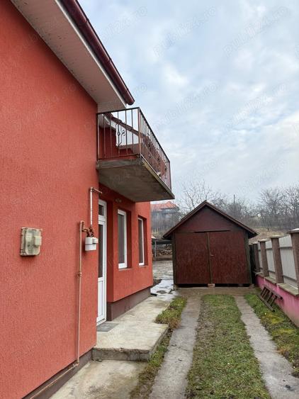 Casa de vanzare cu mansarda si gradina - 7