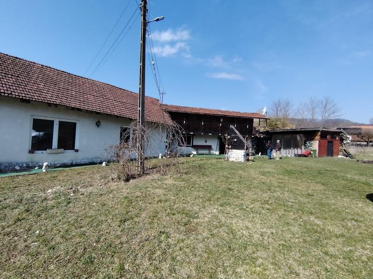 Vand casa loc.Fintoag Hunedoara - 1