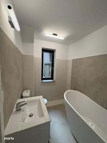 Casa Interbelica Restaurata Contemporan - 7