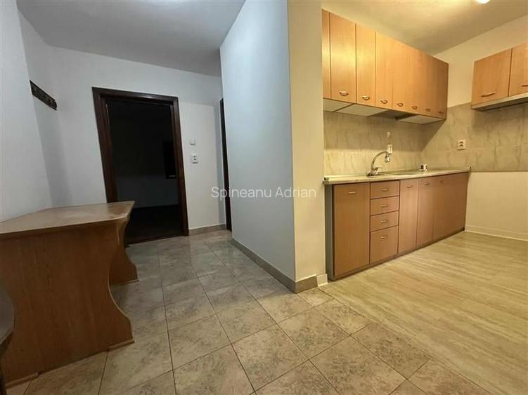 Apart 1 camere decomandat Aradului centrala proprie Apart 1 camere decomandat Aradului centrala proprie