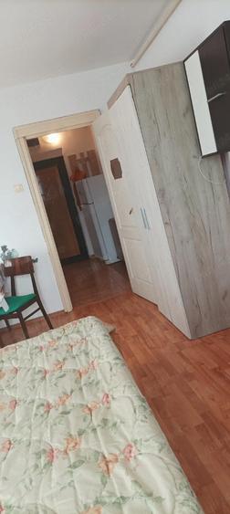 Inchiriez garsoniera in zona centrala Bloc Turn Unic 220 Euro - 2