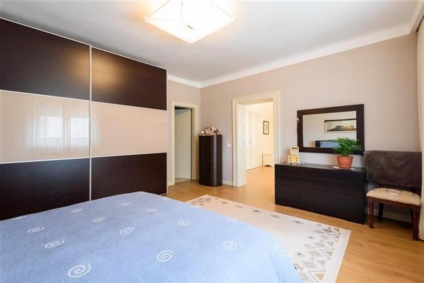 Proprietate nobiliara, cu influente moderne, Prejmer, Brasov- rezidential/ comer - 35