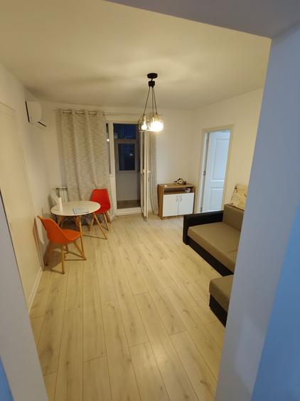 Inchiriez apartament 3 camere zona Pd Ros - 6