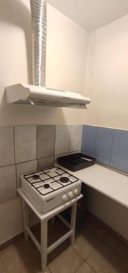 Garsonieră , Podui Ros, et 6 - 8