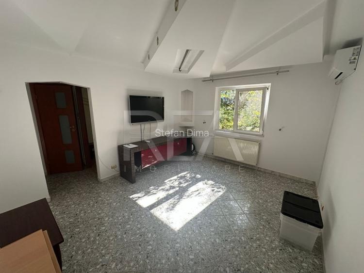 Apartament 3 Camere , Semi-Decomandat , Etaj 2/4 , Zona Brancoveanu Apartament 3 Camere , Semi-Decomandat , Etaj 2/4 , Zona Brancoveanu