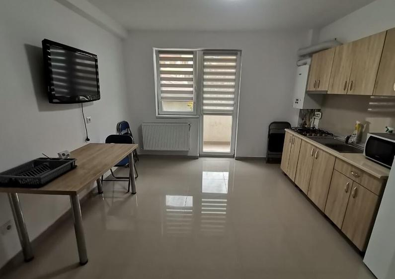 Apartament 2 camere decomandate Calea Cisnadiei (in spate la Peco) - 5