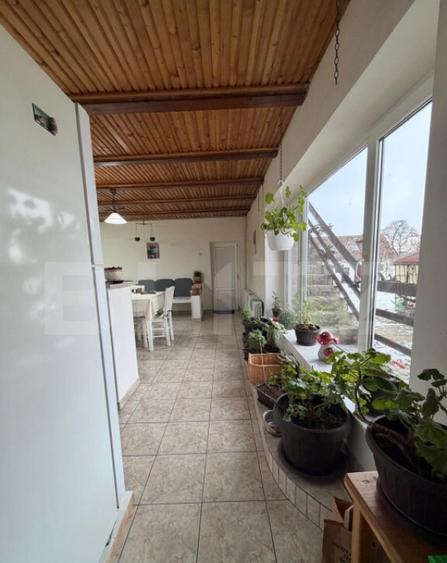 Casa de vanzare cu teren generos la doar 15 minute de - 30