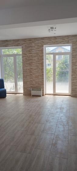Casă cu Teren 160 Mp în Fundeni