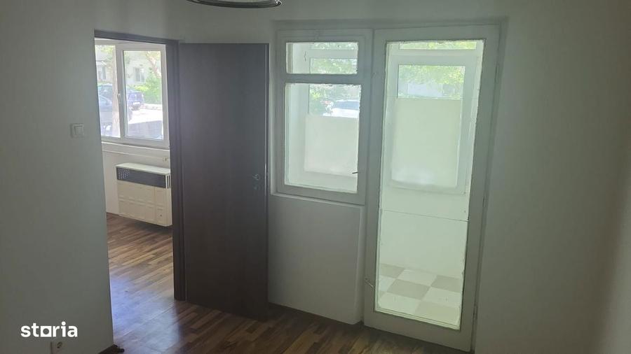 Apartament 2 camere de vanzare - 4