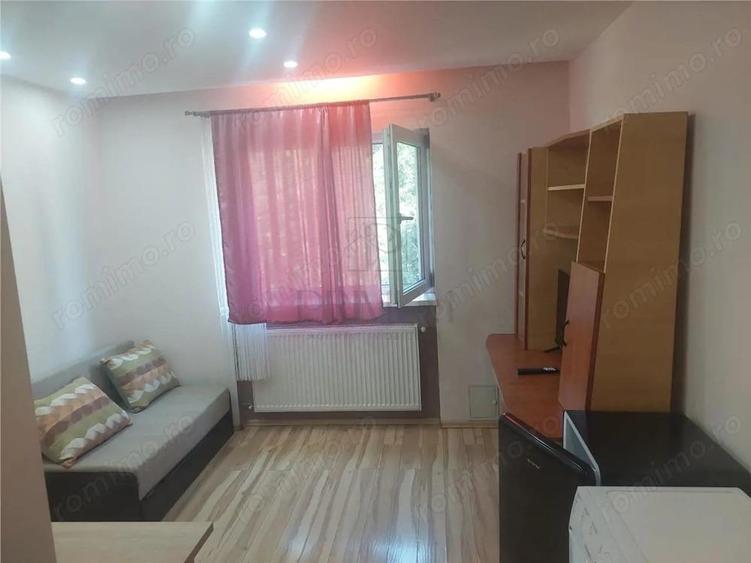 Garsoniera Renovata - Etaj Intermediar - Bloc Anvelopat - Zona Dambovita - 3