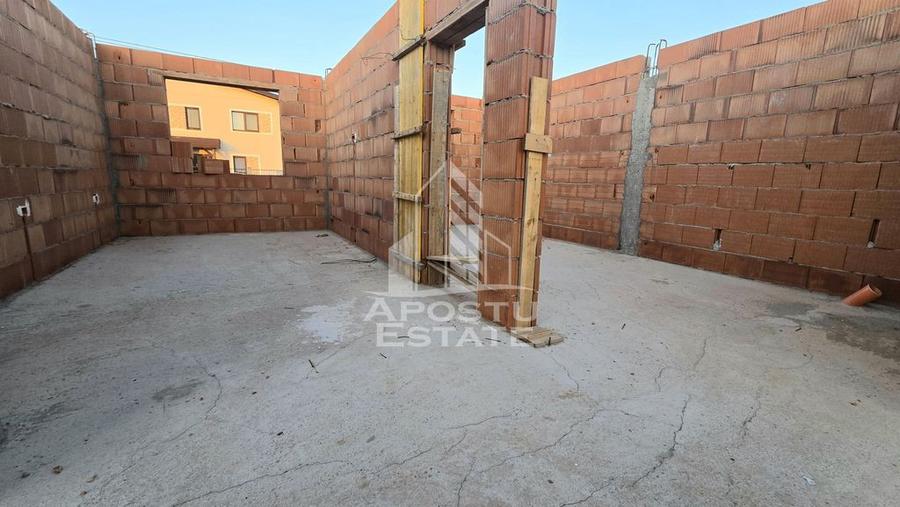 Jumatate de duplex pe parter cu 3 camere si 2 bai, Sag - 4
