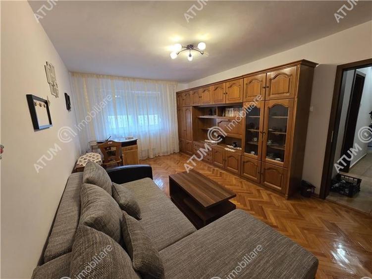 Apartament cu 2 camere decomandate zona Vasile Aaron din Sibiu - 2