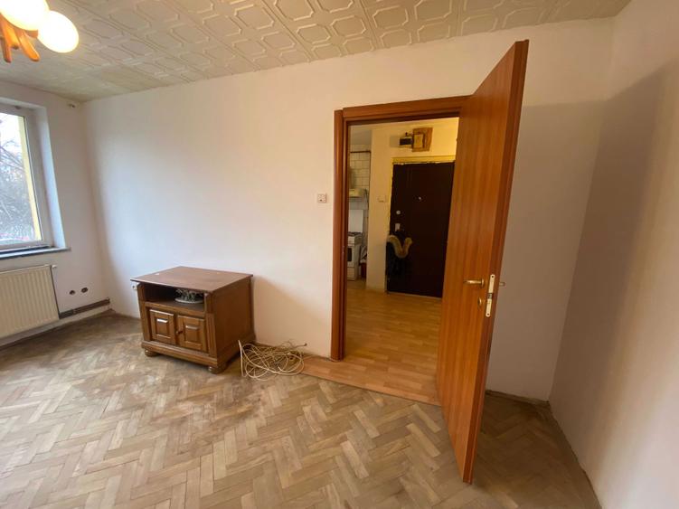 Ap 2 camere decomandate Titulescu, Scoala nr 12 - 4