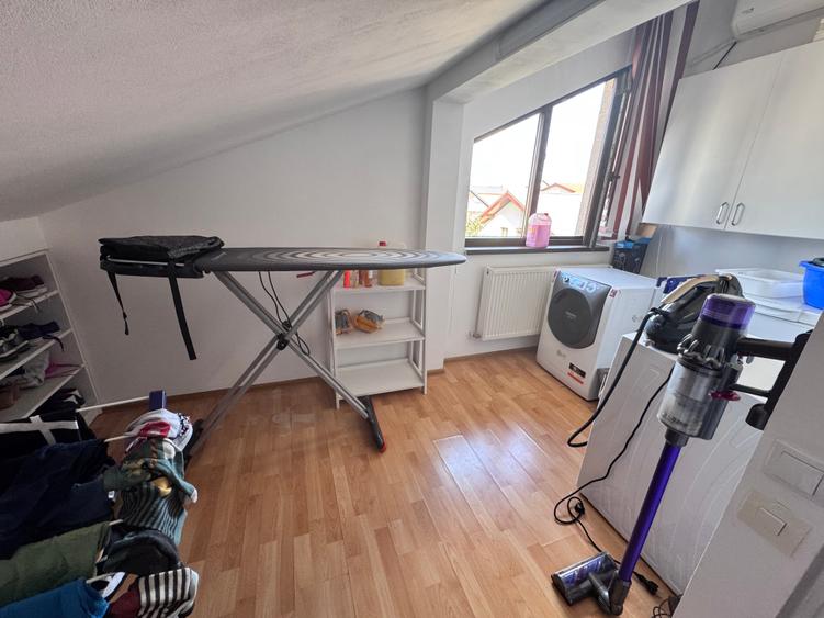 Casa P+1+M. 5 cam. Mobilata-Utilata complet. Teren 205mp - 13