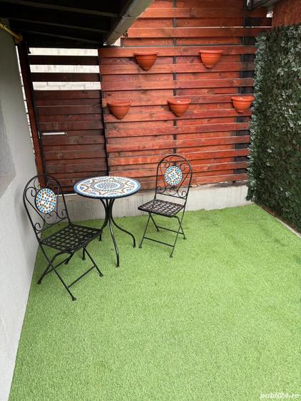 Inchiriez garsoniera la curte - 1