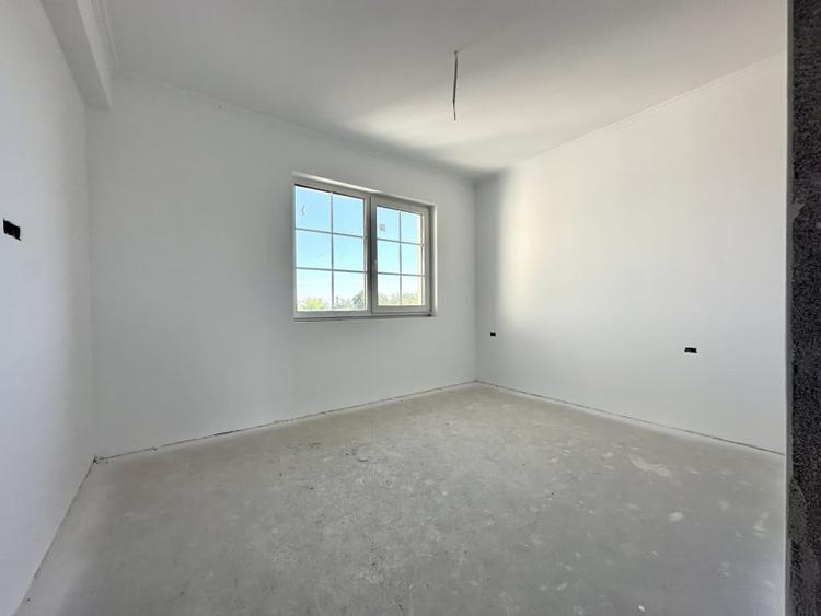 COMISION 0% Duplex despartit prin camera tehnica, 5 camere - Giarmata - 2