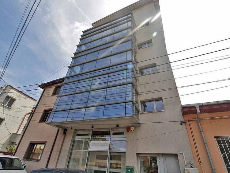 Cladire de birouri ideala ptr investitii - B-dul Aerogarii/ Baneasa - 13