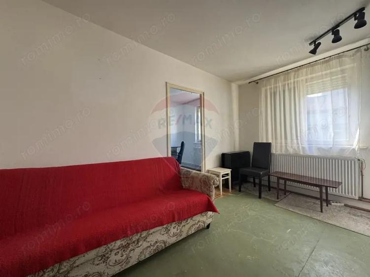 Ap. cu 3 camere, et.4, str. Feleac 1A - 2