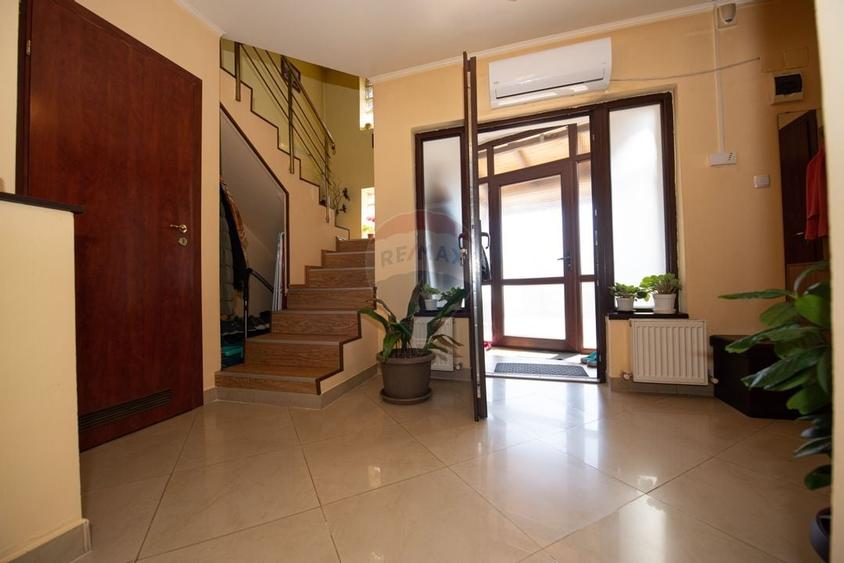 Casa de vanzare 3 camere P+1E+Pod  Clinceni Ilfov - 10