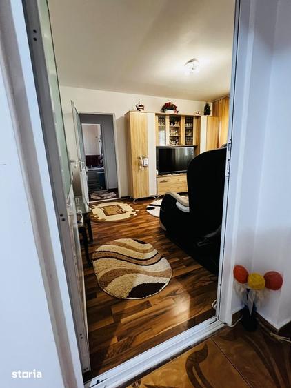 3 camere blv 1 Decembrie - 4