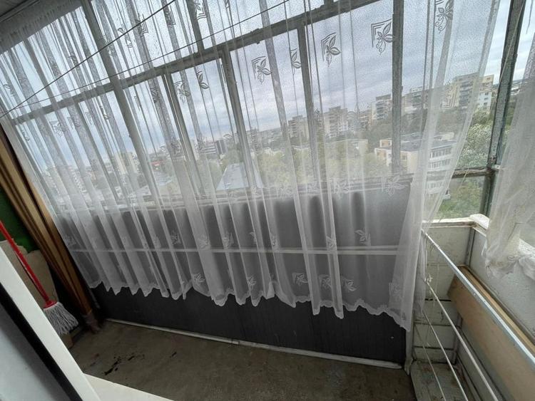 Apartament 2 camere, decomandat, etajul 9/10, Lamaita Vest - 11