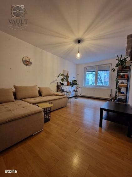 Apartament 3 camere DECOMANDAT -zona  RAHOVA - 1