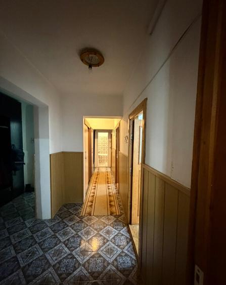 Inchiriez apartament cu 3 camere - 7