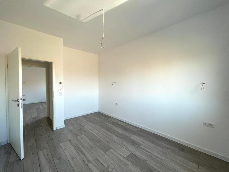 Duplex 4 camere 115mp centru Mosnita - 10