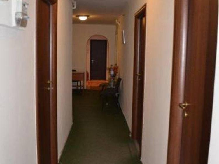 ARMENEASCA - UNIVERSITATE  - 6 camere stradal, locatie deosebita - 2