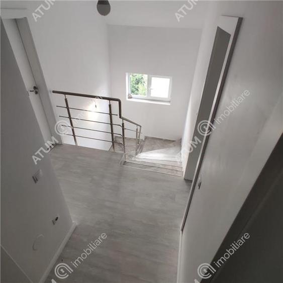 Casa cu 4 camere decomandate si gradina in zona Bavaria in Sibiu - 14