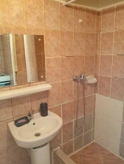 Garsoniera Pitesti etaj 1 - 5