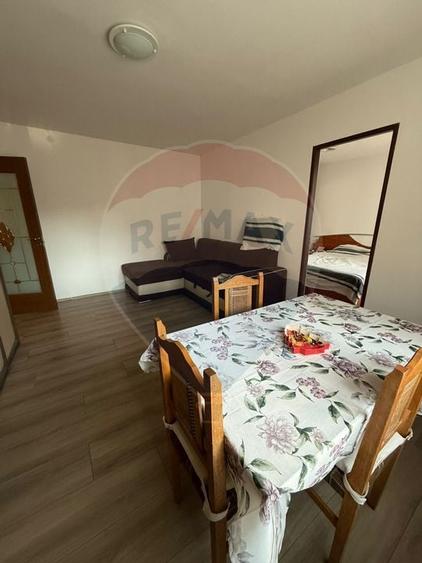 Apartament cu 2 camere de închiriat - 5