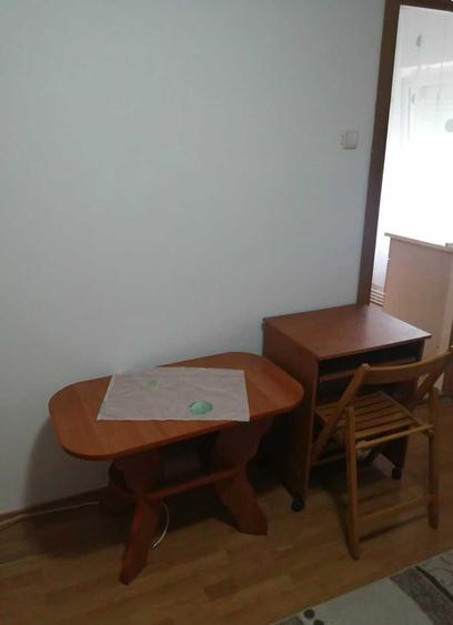 Ofer spre inchiriere garsoniera - 4