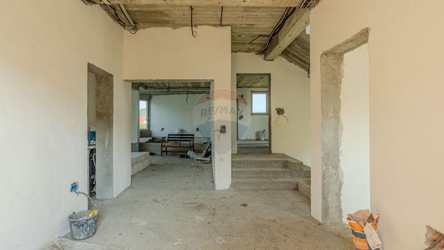 COMISION 0- Casă premium la Bunloc cu potențial excelent - 9