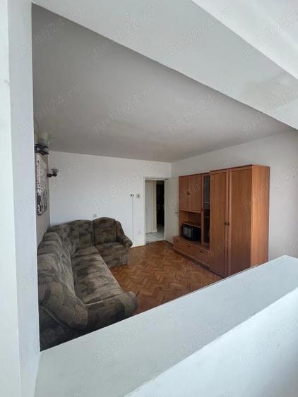 Vand apartament 2 camere,Romanilor, decomandat,termoteca - 4