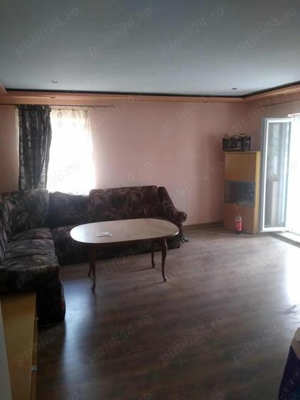 Apartament de vanzare 3 camere decomandat Tabacari - 3