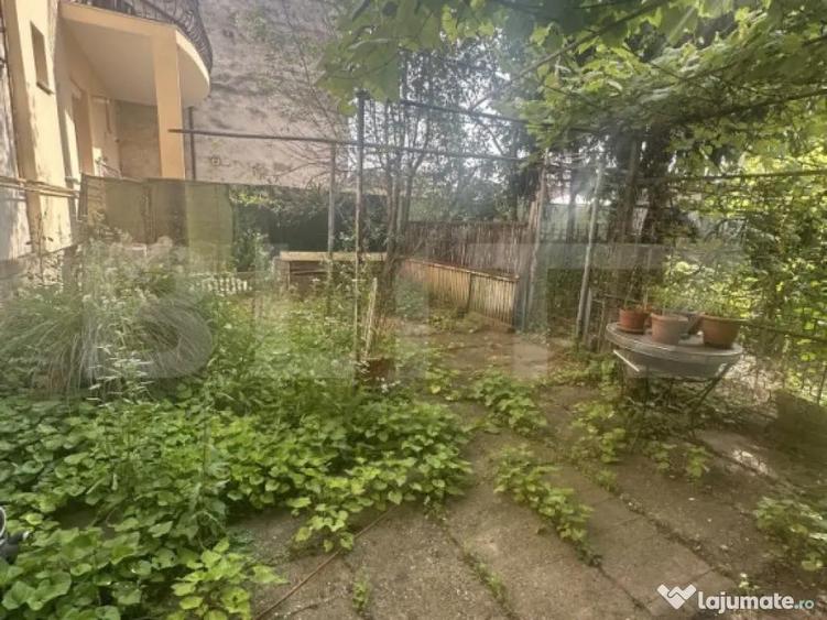 Casa tip apartament, cu 3 camere, 86 mp, zona 14 Mai - 5