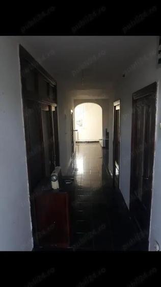 Casa cu etaj(D+P+E)256mp + teren 420mp Botosani - 8