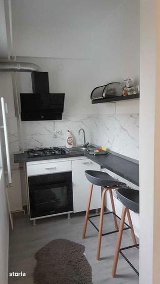 Garsoniera Ultracentral de inchiriat bloc MERCUR - 7